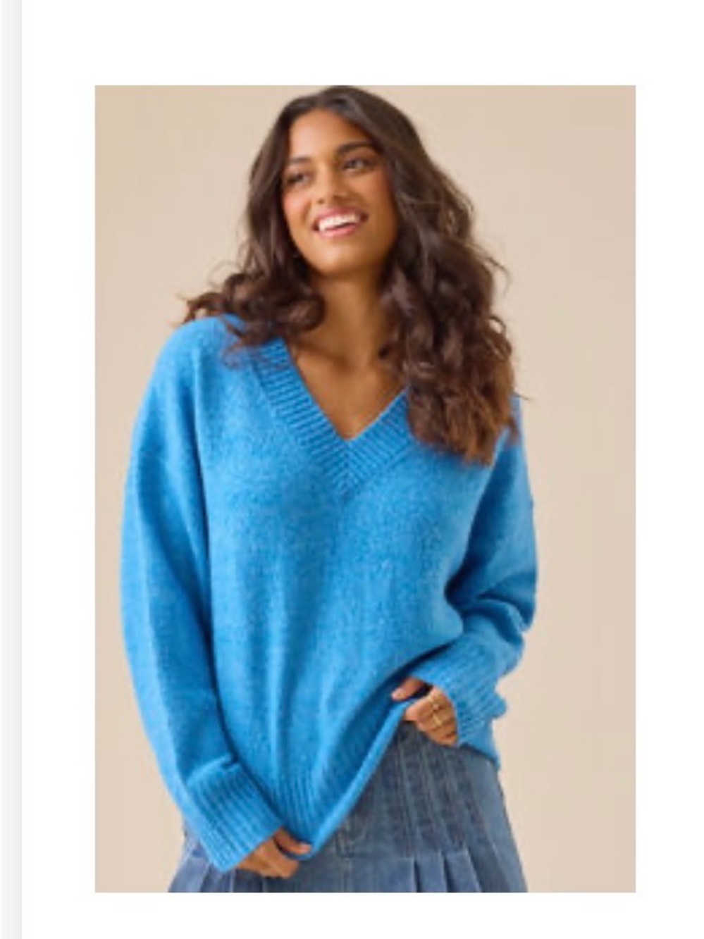 Altar'd State Women’s Mary V-Neck Sweater in Blue. Size Small, NWT